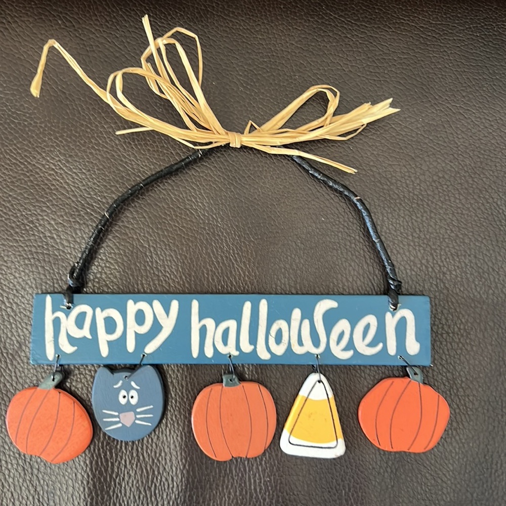 NWT Halloween Hanging Wooden Sign with Pumpkins, Cat & Candy Corn Design
